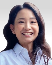 Ms. Stephanie Chan