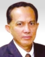 Datuk Seri Azman Ujang